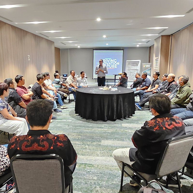 Suasana kelas Mitologi Inspira 1